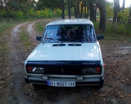 Белый ВАЗ 2105, объемом двигателя 1.3 л и пробегом 60 тыс. км за 1000 $, фото 1 на Automoto.ua