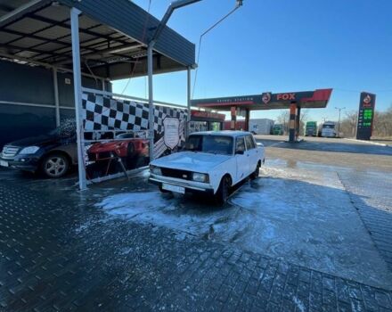 Белый ВАЗ 2105, объемом двигателя 1.5 л и пробегом 62 тыс. км за 372 $, фото 1 на Automoto.ua