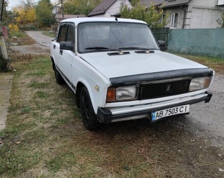 Белый ВАЗ 2105, объемом двигателя 1.3 л и пробегом 250 тыс. км за 423 $, фото 1 на Automoto.ua