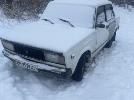 Белый ВАЗ 2105, объемом двигателя 1.5 л и пробегом 200 тыс. км за 285 $, фото 1 на Automoto.ua