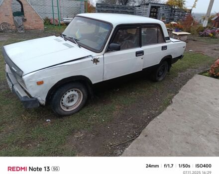 Білий ВАЗ 2105, об'ємом двигуна 0 л та пробігом 450 тис. км за 516 $, фото 1 на Automoto.ua