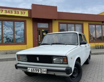 Белый ВАЗ 2105, объемом двигателя 1.2 л и пробегом 77 тыс. км за 561 $, фото 1 на Automoto.ua