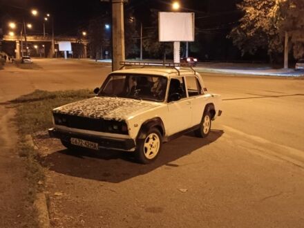 Белый ВАЗ 2105, объемом двигателя 1.5 л и пробегом 11 тыс. км за 377 $, фото 1 на Automoto.ua