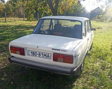 Белый ВАЗ 2105, объемом двигателя 1.3 л и пробегом 149 тыс. км за 830 $, фото 1 на Automoto.ua