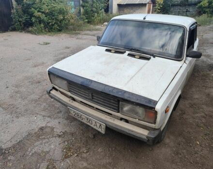 Белый ВАЗ 2105, объемом двигателя 0 л и пробегом 99 тыс. км за 389 $, фото 1 на Automoto.ua