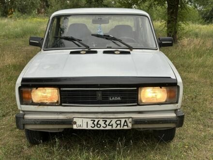 ВАЗ 2105 1989 у Дніпро (Дніпропетровську) на Automoto.ua Білий ВАЗ 2105, об'ємом двигуна 1.5 л та пробігом 10 тис. км за 601 $, фото 1 на Automoto.ua