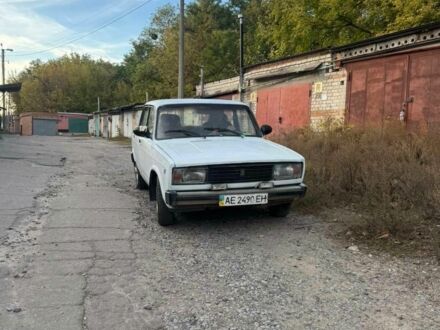 Білий ВАЗ 2105, об'ємом двигуна 1.5 л та пробігом 200 тис. км за 350 $, фото 1 на Automoto.ua