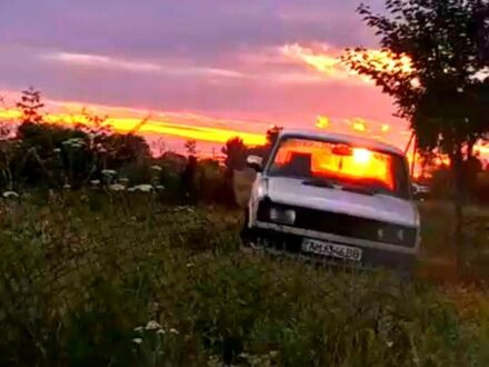 ВАЗ 2105 1989 в Бердичеве на Automoto.ua Белый ВАЗ 2105, объемом двигателя 1.2 л и пробегом 360 тыс. км за 600 $, фото 1 на Automoto.ua