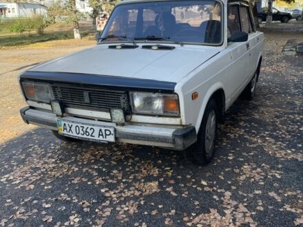 Білий ВАЗ 2105, об'ємом двигуна 1.5 л та пробігом 158 тис. км за 523 $, фото 1 на Automoto.ua