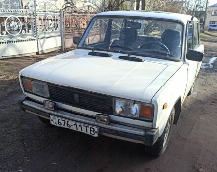 Белый ВАЗ 2105, объемом двигателя 0 л и пробегом 127 тыс. км за 650 $, фото 1 на Automoto.ua