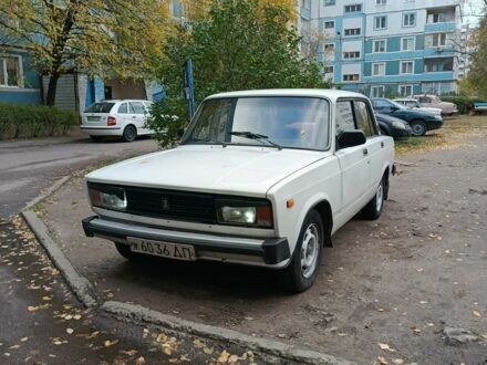 Белый ВАЗ 2105, объемом двигателя 1.3 л и пробегом 96 тыс. км за 900 $, фото 1 на Automoto.ua
