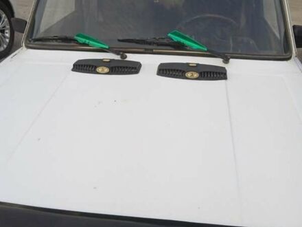 Білий ВАЗ 2105, об'ємом двигуна 1.3 л та пробігом 100 тис. км за 650 $, фото 1 на Automoto.ua