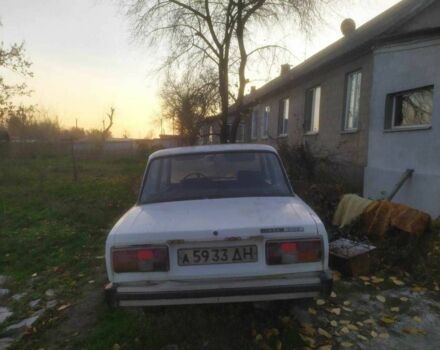 Белый ВАЗ 2105, объемом двигателя 1.5 л и пробегом 129 тыс. км за 355 $, фото 1 на Automoto.ua