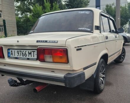 Белый ВАЗ 2105, объемом двигателя 1.3 л и пробегом 56 тыс. км за 900 $, фото 1 на Automoto.ua