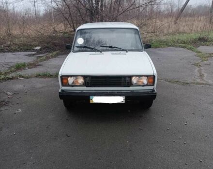 Белый ВАЗ 2105, объемом двигателя 1.2 л и пробегом 299 тыс. км за 497 $, фото 1 на Automoto.ua