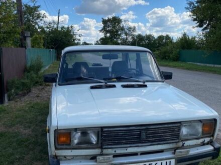 Белый ВАЗ 2105, объемом двигателя 1.3 л и пробегом 60 тыс. км за 537 $, фото 1 на Automoto.ua