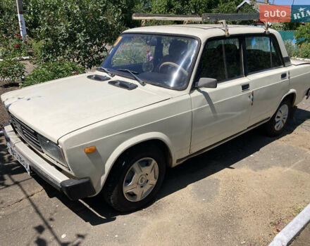 Белый ВАЗ 2105, объемом двигателя 1.3 л и пробегом 160 тыс. км за 1100 $, фото 1 на Automoto.ua