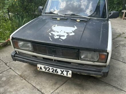 ВАЗ 2105 1990 в Хмельницком на Automoto.ua Белый ВАЗ 2105, объемом двигателя 1.3 л и пробегом 105 тыс. км за 600 $, фото 1 на Automoto.ua