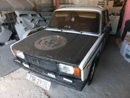 Білий ВАЗ 2105, об'ємом двигуна 1.3 л та пробігом 250 тис. км за 500 $, фото 1 на Automoto.ua