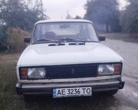 Белый ВАЗ 2105, объемом двигателя 1.5 л и пробегом 9 тыс. км за 1100 $, фото 1 на Automoto.ua