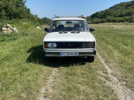 ВАЗ 2105 1990 в Львове на Automoto.ua Белый ВАЗ 2105, объемом двигателя 1.3 л и пробегом 50 тыс. км за 550 $, фото 1 на Automoto.ua