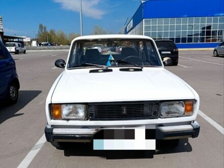 Белый ВАЗ 2105, объемом двигателя 1 л и пробегом 54 тыс. км за 1200 $, фото 1 на Automoto.ua