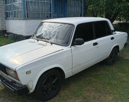 Белый ВАЗ 2105, объемом двигателя 1.3 л и пробегом 3 тыс. км за 500 $, фото 1 на Automoto.ua