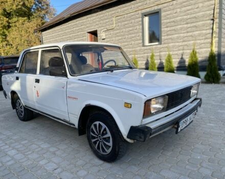 Белый ВАЗ 2105, объемом двигателя 0 л и пробегом 100 тыс. км за 456 $, фото 1 на Automoto.ua