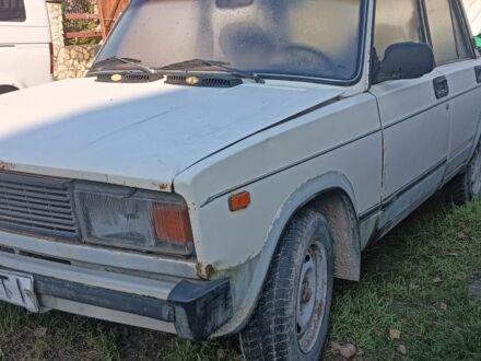 ВАЗ 2105 1990 в Кременце на Automoto.ua Белый ВАЗ 2105, объемом двигателя 0 л и пробегом 2 тыс. км за 350 $, фото 1 на Automoto.ua