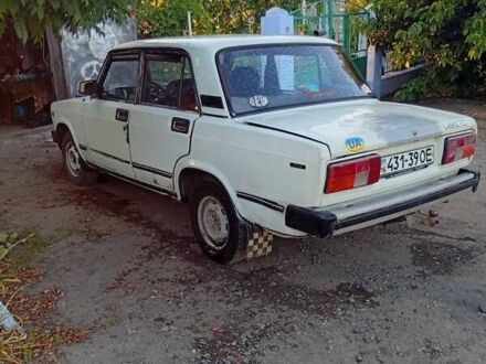 Білий ВАЗ 2105, об'ємом двигуна 1.5 л та пробігом 1000 тис. км за 650 $, фото 1 на Automoto.ua