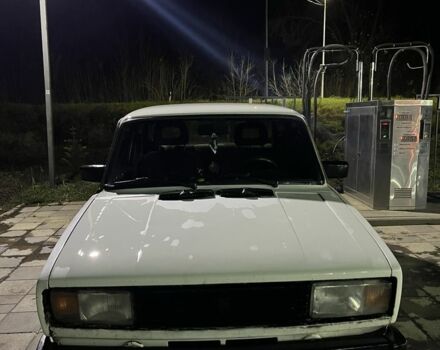 Белый ВАЗ 2105, объемом двигателя 0 л и пробегом 190 тыс. км за 700 $, фото 1 на Automoto.ua