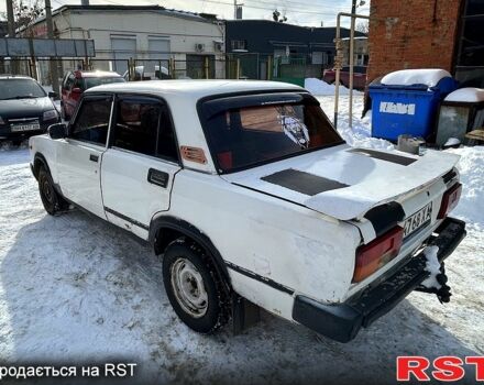 Белый ВАЗ 2105, объемом двигателя 1.5 л и пробегом 234 тыс. км за 650 $, фото 1 на Automoto.ua
