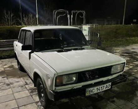 Белый ВАЗ 2105, объемом двигателя 0 л и пробегом 190 тыс. км за 700 $, фото 1 на Automoto.ua