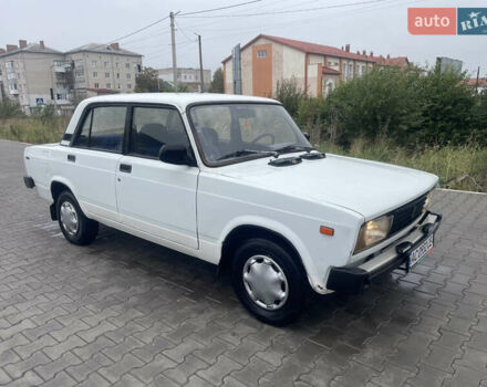 Білий ВАЗ 2105, об'ємом двигуна 1.2 л та пробігом 164 тис. км за 800 $, фото 1 на Automoto.ua