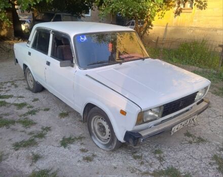 Белый ВАЗ 2105, объемом двигателя 1 л и пробегом 63 тыс. км за 493 $, фото 1 на Automoto.ua