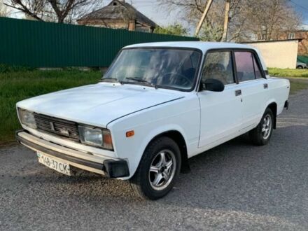 Белый ВАЗ 2105, объемом двигателя 1.5 л и пробегом 80 тыс. км за 766 $, фото 1 на Automoto.ua