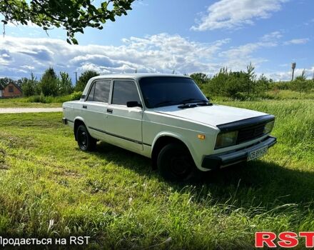 Белый ВАЗ 2105, объемом двигателя 1.2 л и пробегом 0 тыс. км за 750 $, фото 1 на Automoto.ua
