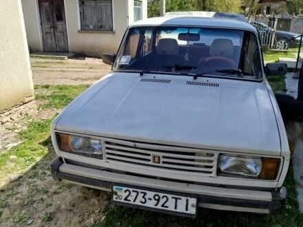 ВАЗ 2105 1992 у Тернополі на Automoto.ua Білий ВАЗ 2105, об'ємом двигуна 0 л та пробігом 100 тис. км за 750 $, фото 1 на Automoto.ua