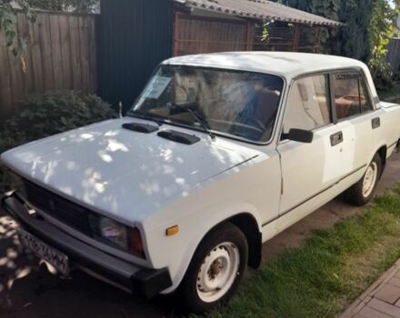 Белый ВАЗ 2105, объемом двигателя 1.6 л и пробегом 260 тыс. км за 800 $, фото 1 на Automoto.ua