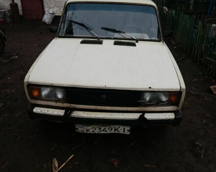Белый ВАЗ 2105, объемом двигателя 0 л и пробегом 300 тыс. км за 346 $, фото 1 на Automoto.ua