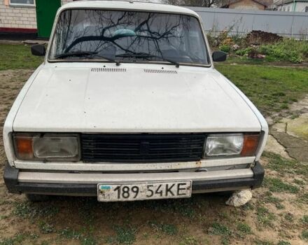 Белый ВАЗ 2105, объемом двигателя 0 л и пробегом 1 тыс. км за 400 $, фото 1 на Automoto.ua