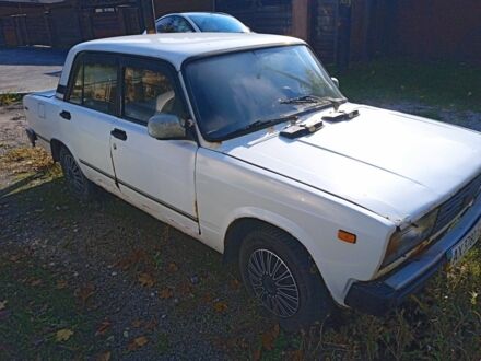 Білий ВАЗ 2105, об'ємом двигуна 1.2 л та пробігом 300 тис. км за 350 $, фото 1 на Automoto.ua