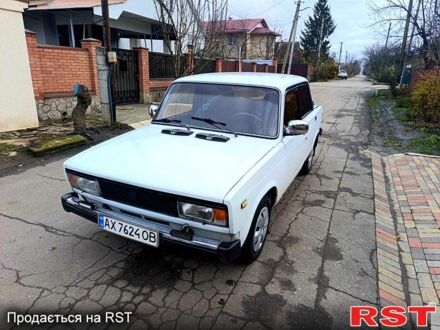 Білий ВАЗ 2105, об'ємом двигуна 1.5 л та пробігом 0 тис. км за 1050 $, фото 1 на Automoto.ua