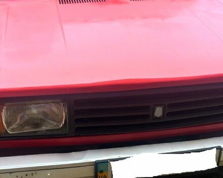 Белый ВАЗ 2105, объемом двигателя 1.9 л и пробегом 40 тыс. км за 800 $, фото 1 на Automoto.ua