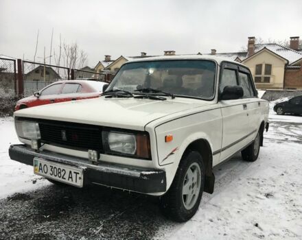 Белый ВАЗ 2105, объемом двигателя 1.5 л и пробегом 990 тыс. км за 1900 $, фото 1 на Automoto.ua