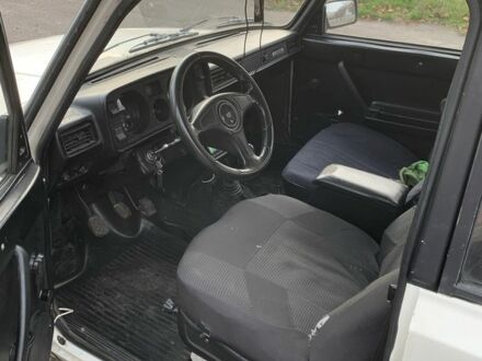 Белый ВАЗ 2105, объемом двигателя 1.6 л и пробегом 3 тыс. км за 737 $, фото 1 на Automoto.ua