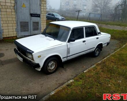Білий ВАЗ 2105, об'ємом двигуна 1.5 л та пробігом 170 тис. км за 450 $, фото 1 на Automoto.ua