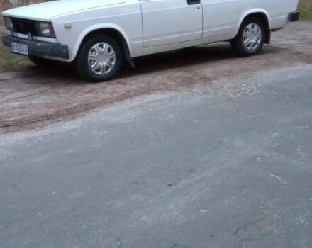 Белый ВАЗ 2105, объемом двигателя 1.5 л и пробегом 111 тыс. км за 700 $, фото 1 на Automoto.ua