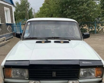 Белый ВАЗ 2105, объемом двигателя 1.5 л и пробегом 94 тыс. км за 483 $, фото 1 на Automoto.ua