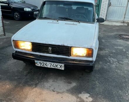 Белый ВАЗ 2105, объемом двигателя 1.3 л и пробегом 80 тыс. км за 448 $, фото 1 на Automoto.ua